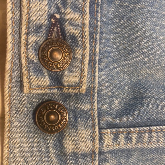 Levis jean jacket - Picture 4 of 4